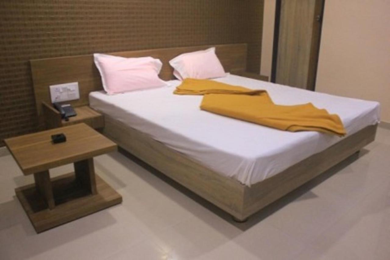 Hotel Panchmurti Diu Exterior foto